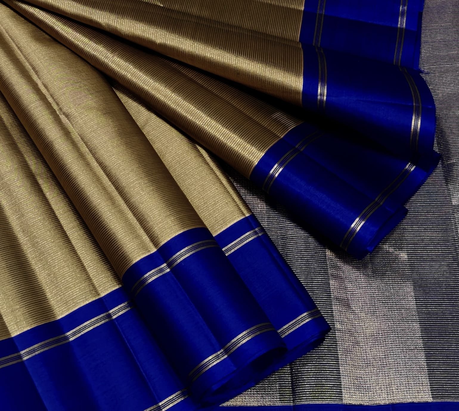 Metallic Gold Kanchipuram Bridal Silk Saree